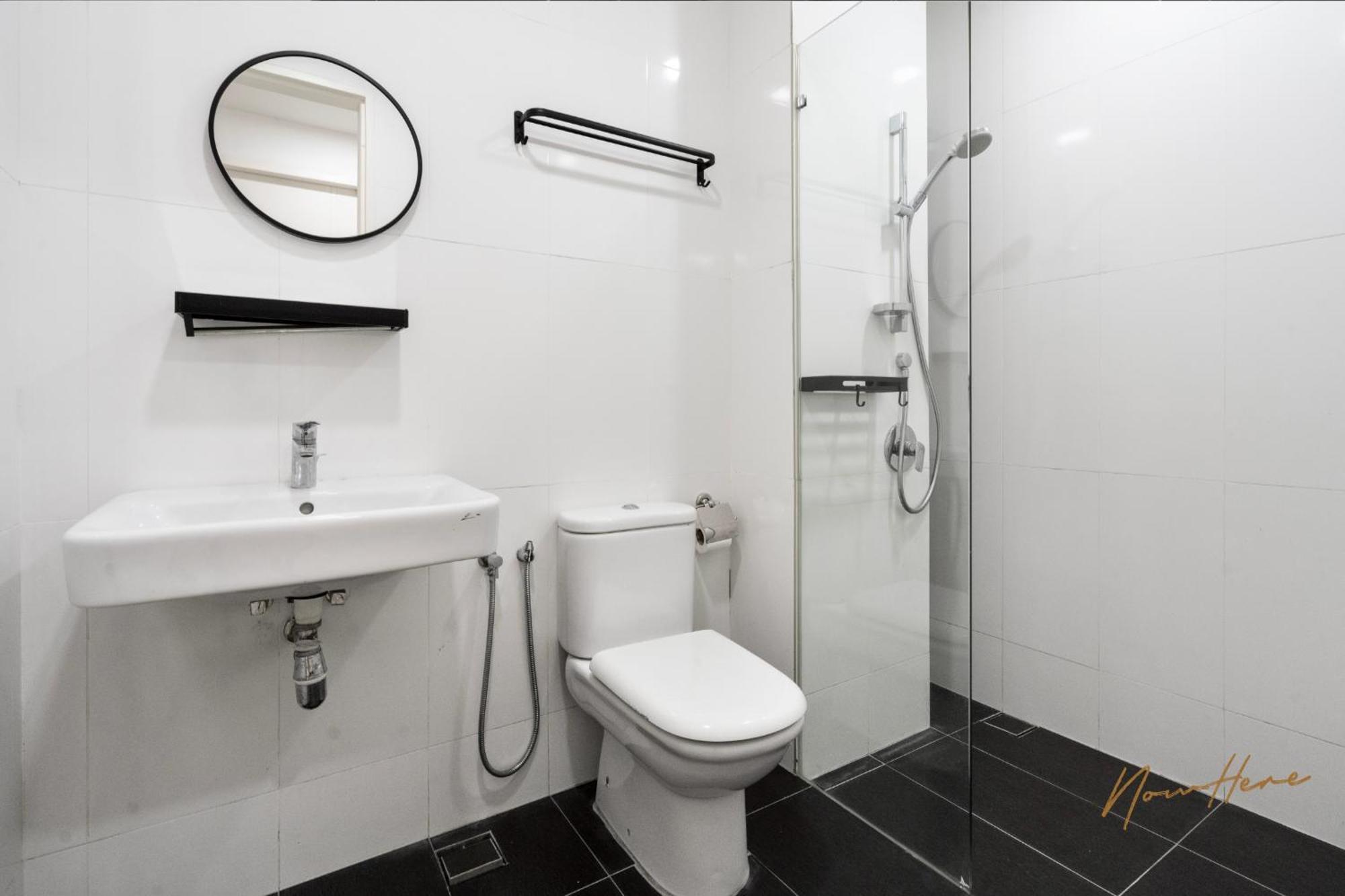 Nowhere 2br 4pax With Balcony Reizz Jalan Ampang Pangsapuri Kuala Lumpur