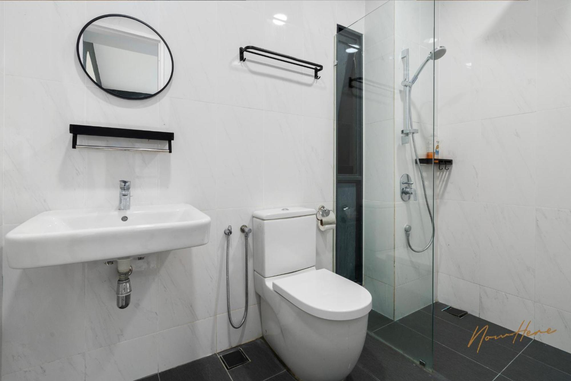 Nowhere 2br 4pax With Balcony Reizz Jalan Ampang Pangsapuri *